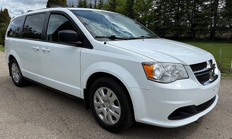 2020 Dodge Grand Car...