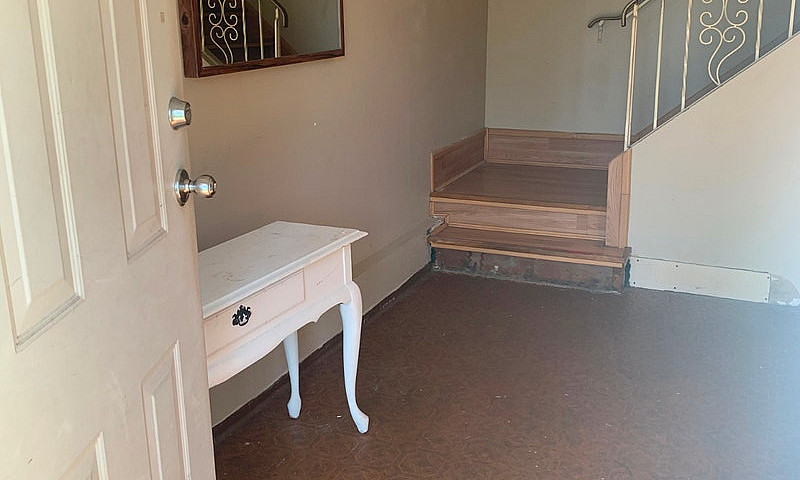 Upper Suite For Rent...