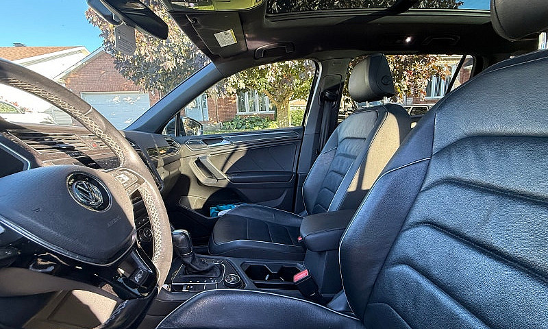 Volkswagen Tiguan ...