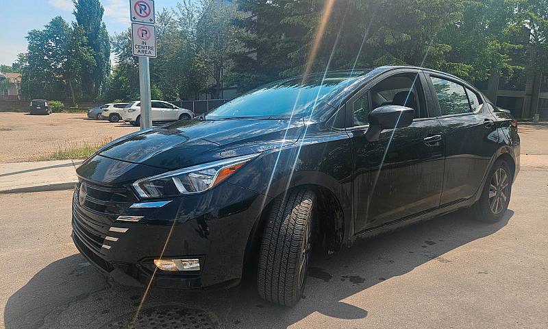 Versa 2024 45000Km...