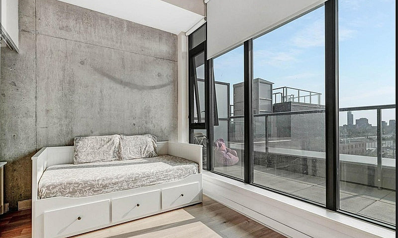 Furnished 1 Bed In D...
