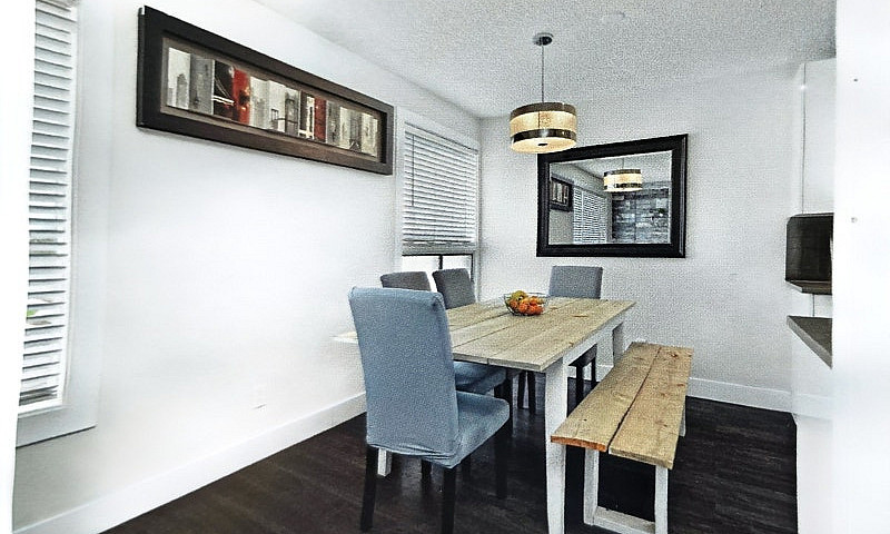 Duplex For Sale By O...