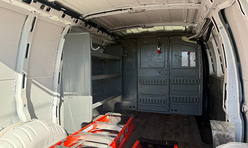 2014 Chevy Express 2...