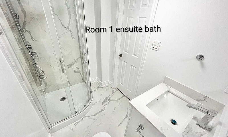 Room With Private Wa...