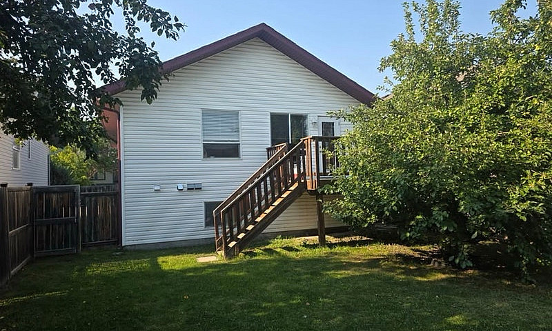 Pet Friendly - 3 Bed...