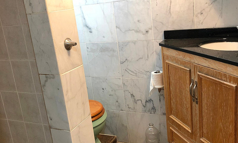 Room Rental In Scarb...