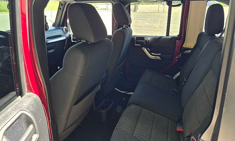 2011 Jeep Wrangler U...
