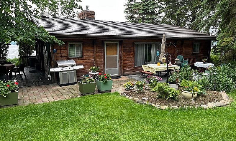 Log Cabin / House (T...