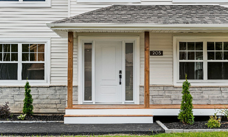 New Brunswick- House...