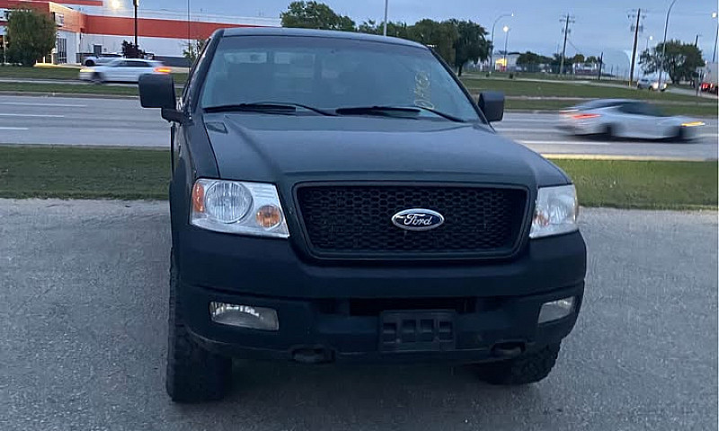 2004 Ford F150 Clean...