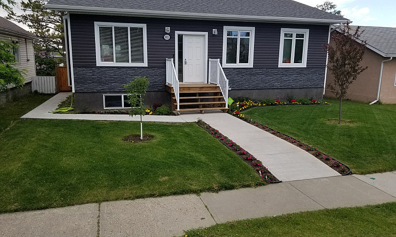 House For Sale In Ed...