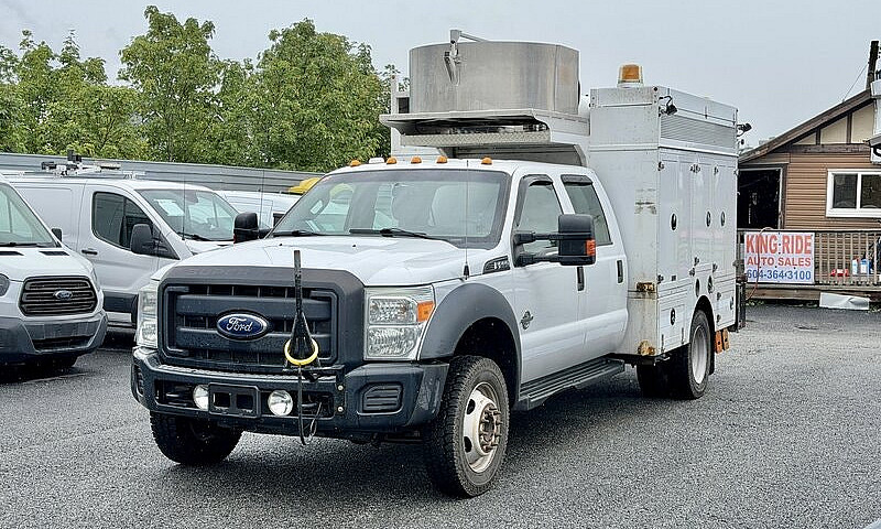2015 Ford F550 Servi...
