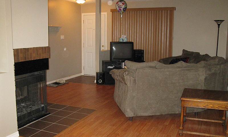 Large 2 Bedroom Cond...