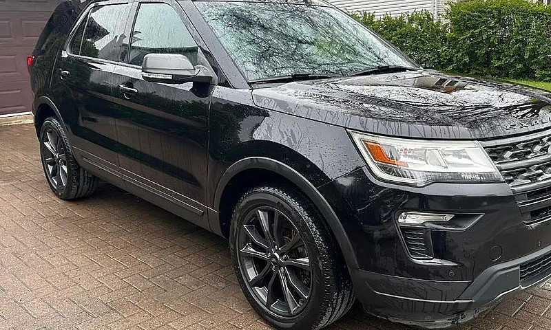 2018 Ford Explorer X...