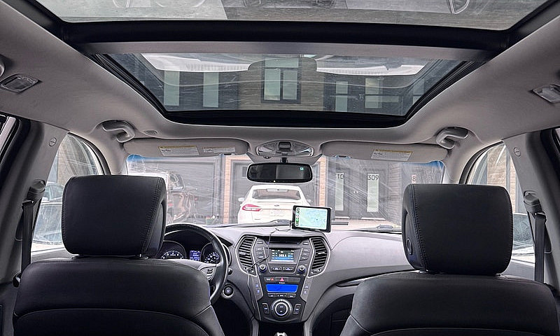 2016 Hyundai Santa F...