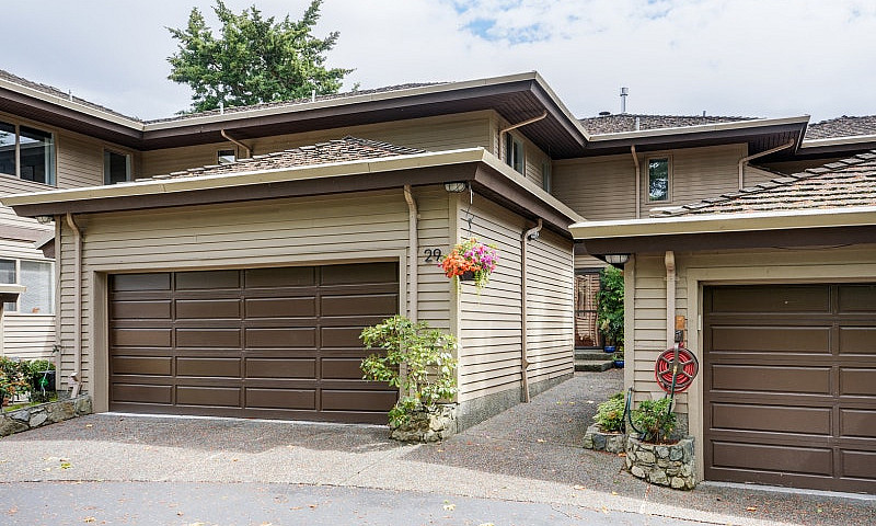 Beautiful Townhome A...