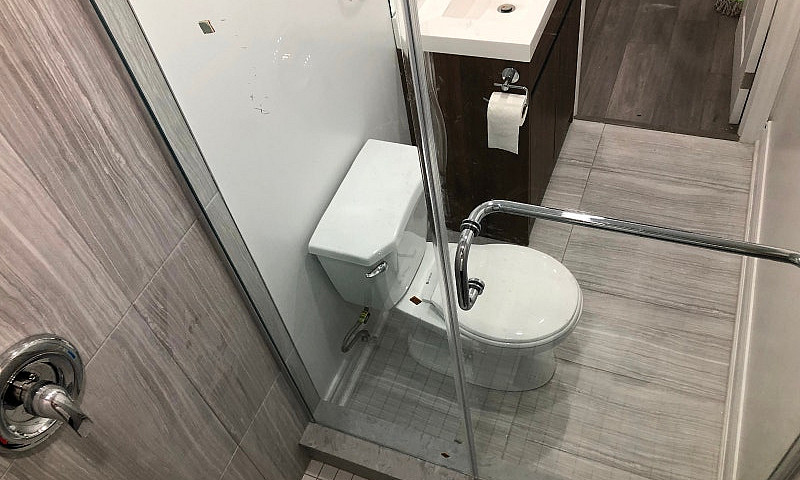 Room Rental In Scarb...
