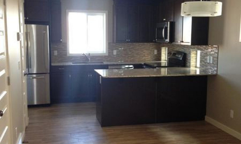 3 Bed 2.5 Bath Main ...