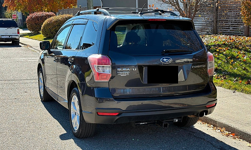 2014 Subaru Forester...