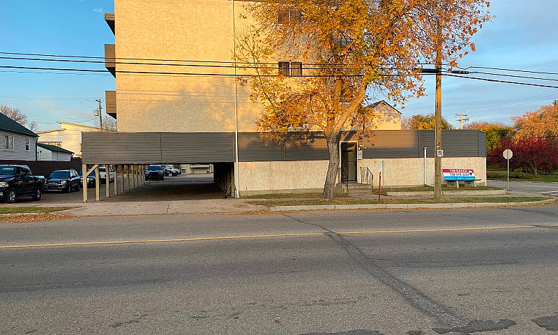 Fort Saskatchewan Tw...