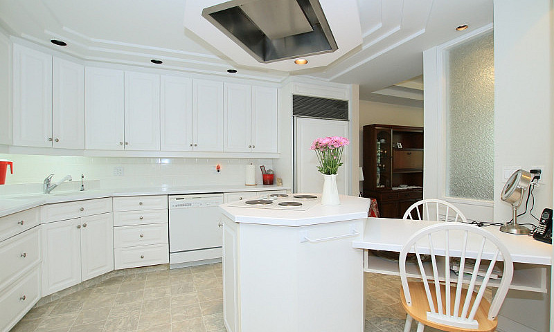 Executive Condo...