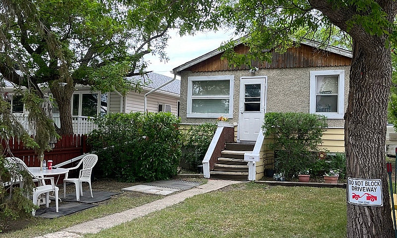 House/Lot For Sale...