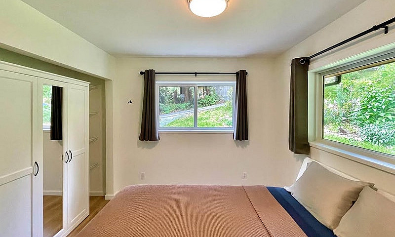 Private Detached Hom...
