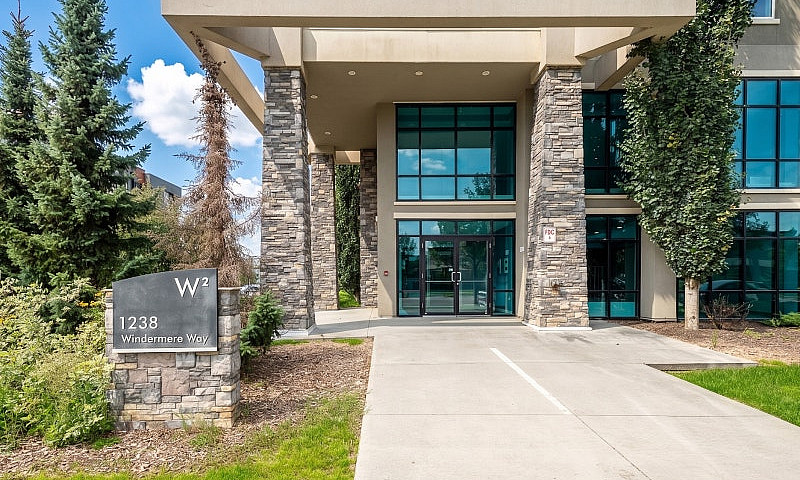 2 Bed / 2 Bath Condo...