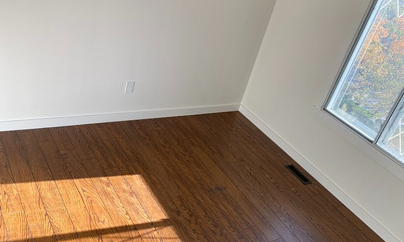 5-Bed Executive Hous...