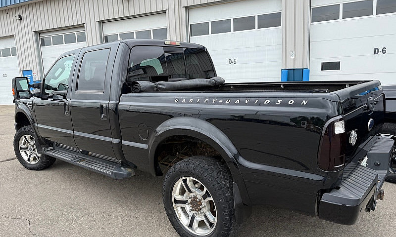 Awesome F350Harley D...
