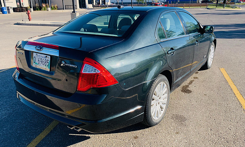 2010 Ford Fusion Hyb...