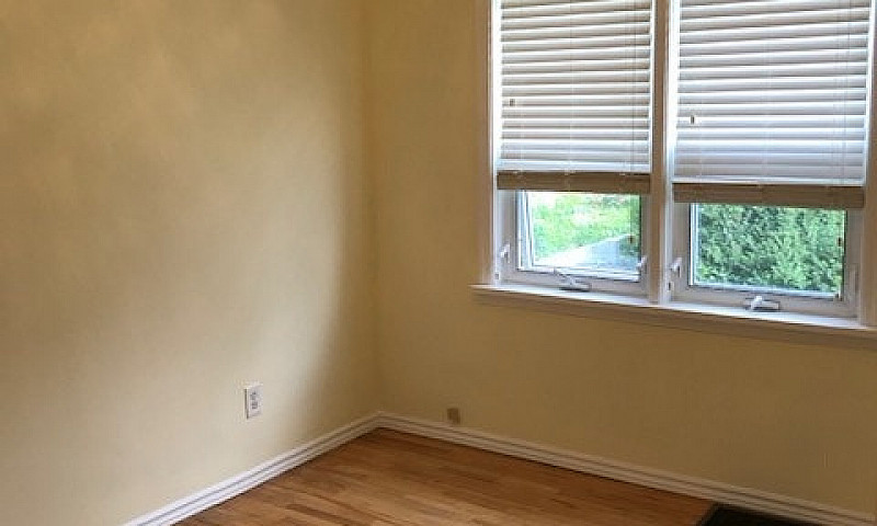 2 Bedroom Mckernan H...