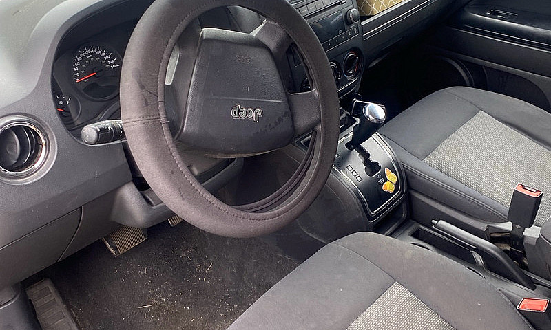 2009 Jeep Compass...