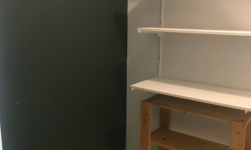 2 Bed, 1 Bath Top Fl...