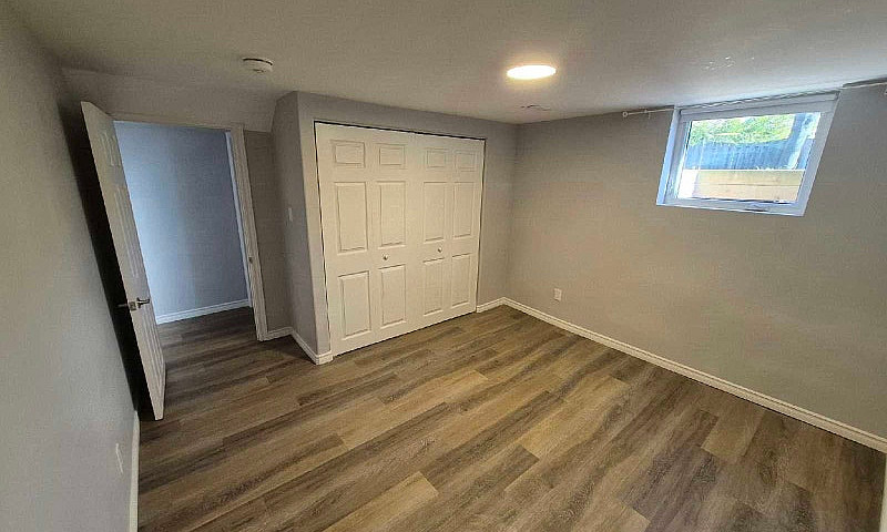 Clean & Spacious 2-B...