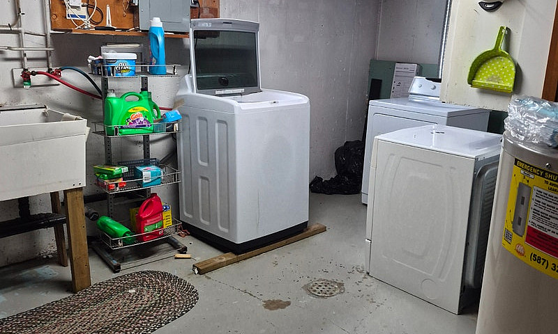 Full Basement Or Sep...