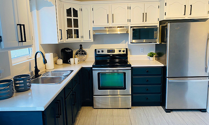 Gorgeous Furnished 3...