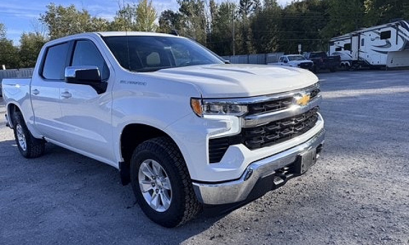 2025 Chevrolet Silve...