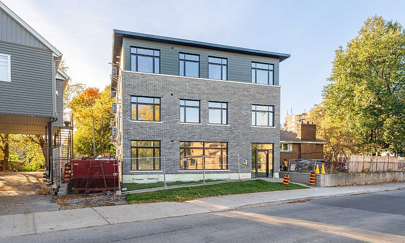Brand-New 1 Bed | 77...