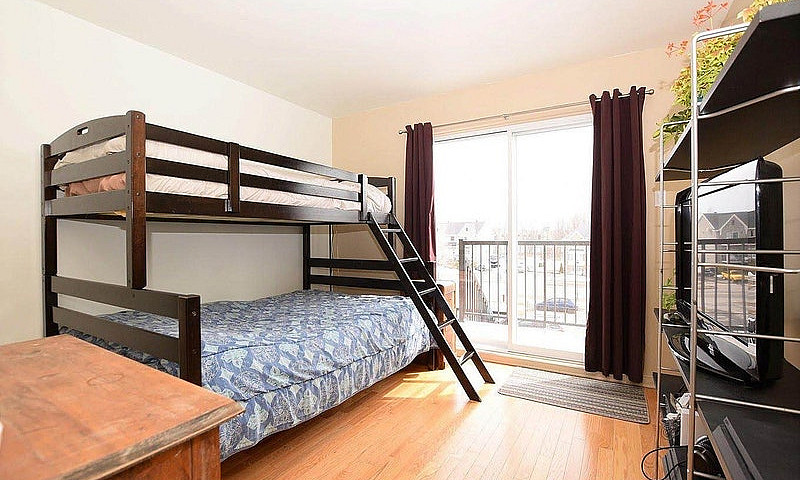 Condo À Louer 4 1/2 ...