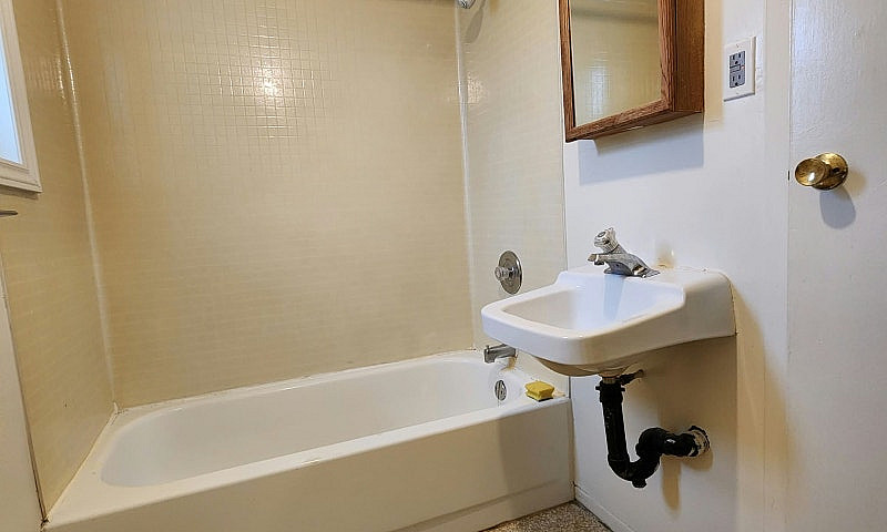 2-Bdrm Near Casino...