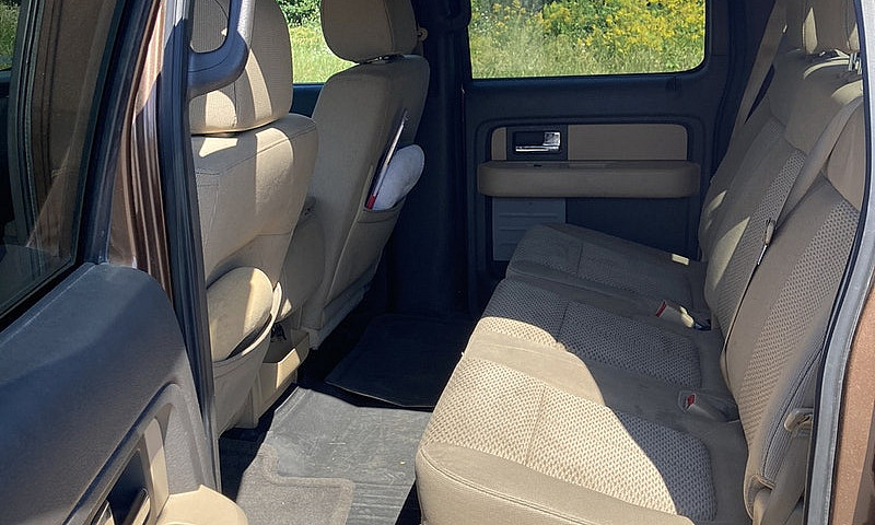 2012 F150 4X4...