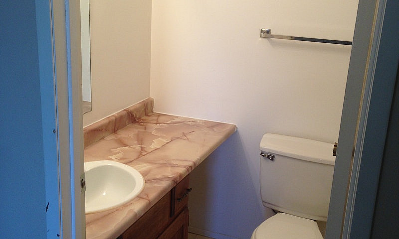 2 Bedroom 900 Sqft A...