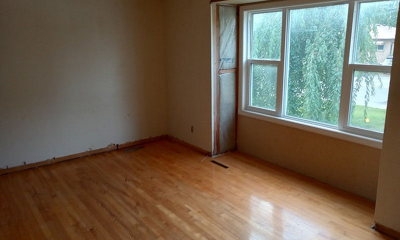 House For Sale $329 ...