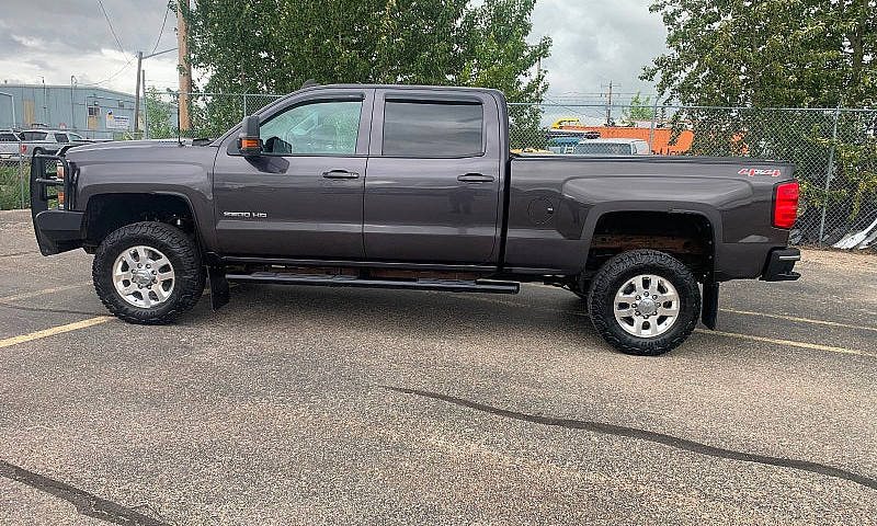 Chevrolet Silverado ...