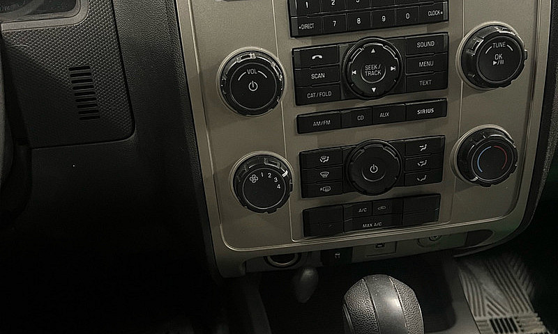 2010 Ford Escqpe Xlt...