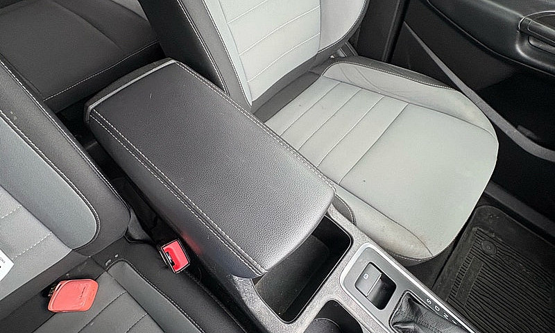 2019 Ford Escape...