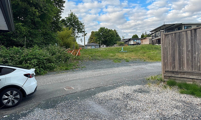 Burnaby 1 Bedroom Fu...