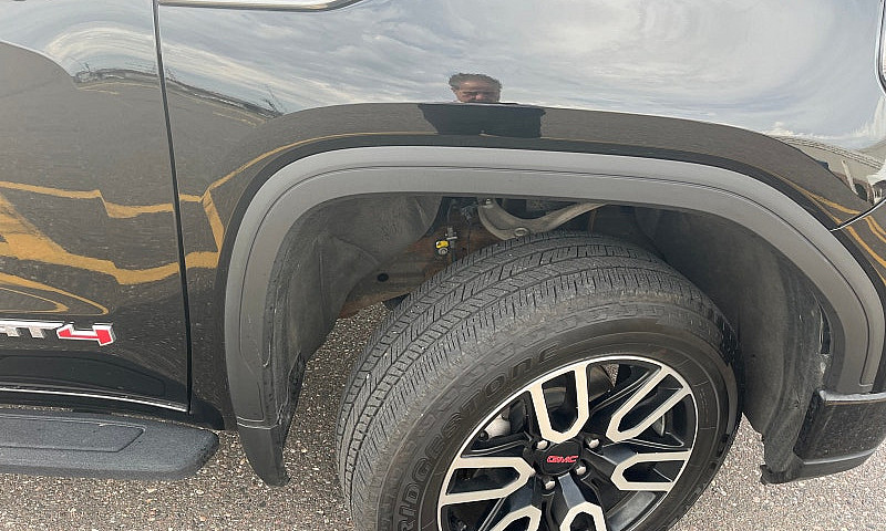Gmc Sierra 1500 At4...