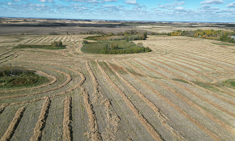 160-Acre Heritage Fa...